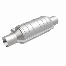 Load image into Gallery viewer, MagnaFlow Universal Catalytic Converter 2.5inch GM 3.8L