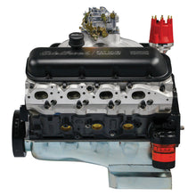 Load image into Gallery viewer, Edelbrock Crate Engine Edelbrock/Pat Musi 555 RPM XT BBC 675 HP Stock Exhaust Port Location