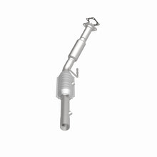 Load image into Gallery viewer, MagnaFlow Direct Fit Catalytic Converter 06-08 Volkswagen Jetta/Rabbit 2.5L (49 State)