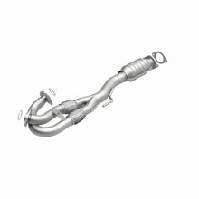 Load image into Gallery viewer, MagnaFlow Direct Fit Catalytic Converter 03-07 Nissan Murano 3.5L Y-Pipe Assembly (49 State)