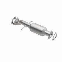 Load image into Gallery viewer, MagnaFlow Direct Fit Catalytic Converter California Grade 96-98 Chevrolet Blazer 4.3L