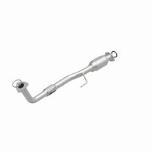 Load image into Gallery viewer, MagnaFlow Direct Fit Catalytic Converter 97-01 Toyota Camry 2.2L