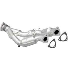 MagnaFlow Direct Fit Catalytic Converter 04-06 VW Touareg 3.2L