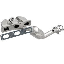 Load image into Gallery viewer, MagnaFlow Direct Fit Catalytic Converter 04-05 BMW 530i 3.0L Front