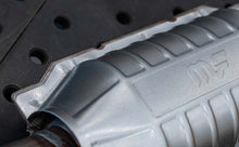 Load image into Gallery viewer, MagnaFlow Universal Catalytic Converter 2.25 inch PC2 Rear