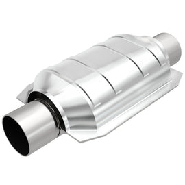 MagnaFlow Universal Catalytic Converter 2.25 inch Inlet/Outlet Center/Center Oval (CA OBDII)
