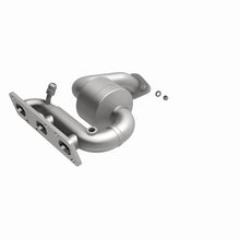 Load image into Gallery viewer, MagnaFlow Direct Fit Catalytic Converter 00-03 Ford Taurus 3.0L