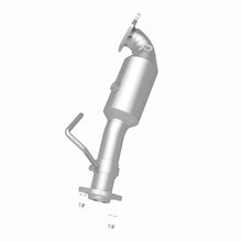 Load image into Gallery viewer, MagnaFlow Direct Fit Catalytic Converter California Grade 12-15 Jeep Wrangler V6 3.6L