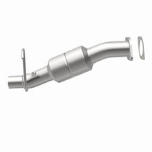 Load image into Gallery viewer, MagnaFlow Direct Fit Catalytic Converter 2007 GMC Sierra 2500 HD Classic 6.0/ 8.1/ 3500 Classic 6.0