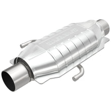 Load image into Gallery viewer, MagnaFlow Universal Catalytic Converter 2.25 inch PC2 Rear