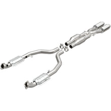 Load image into Gallery viewer, MagnaFlow Direct Fit Catalytic Converter 08-13 BMW M3 4.0L