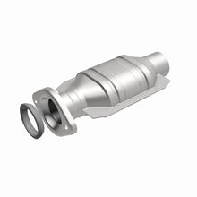 Load image into Gallery viewer, MagnaFlow Direct Fit Catalytic Converter 99-03 Lexus RX300 3.0L rear