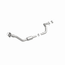 Load image into Gallery viewer, MagnaFlow Direct Fit Catalytic Converter 2002 and 2004-2005 Buick Rendezvous 3.4