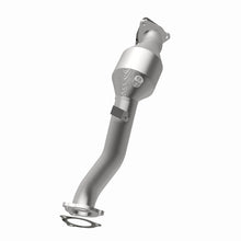 Load image into Gallery viewer, MagnaFlow Direct Fit Catalytic Converter 11-15 Audi Q7 V6 3.0L - 2.5in Pipe Dia 24.375in L