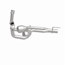 Load image into Gallery viewer, MagnaFlow Direct Fit Catalytic Converter 04 Jeep Grand Cherokee 4.7L