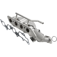 Load image into Gallery viewer, MagnaFlow Direct Fit Catalytic Converter 03-04 Ford Focus 2.3L Manifold (Eng Code Z)
