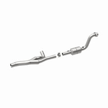 Load image into Gallery viewer, MagnaFlow Direct Fit Catalytic Converter 04-06 Dodge Durango 5.7L Passenger Side