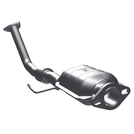 MagnaFlow Direct Fit Catalytic Converter 1996 Toyota Camry 2.2L