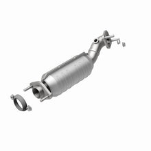 Load image into Gallery viewer, MagnaFlow Direct Fit Catalytic Converter 04-07 Cadillac SRX 3.6L