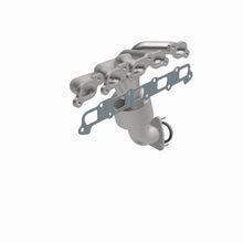 Load image into Gallery viewer, MagnaFlow Direct Fit Catalytic Converter 07 Colorado/Canyon 3.7L OEM