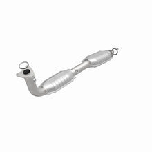 Load image into Gallery viewer, MagnaFlow Direct Fit Catalytic Converter 07-08 4.7L Tundra P/S OEM