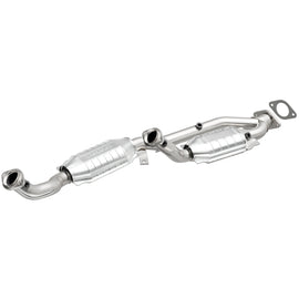 MagnaFlow Direct Fit Catalytic Converter 99-02 Windstar 3.8L