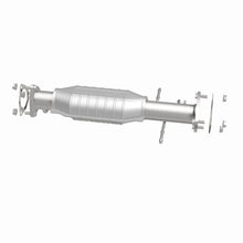 Load image into Gallery viewer, MagnaFlow Direct Fit Catalytic Converter 96-99 S10/Sanoma 4WD 4.3L