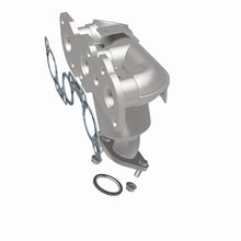 Load image into Gallery viewer, MagnaFlow Direct Fit Catalytic Converter 97-00 Toyota Camry 3.0L