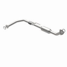 Load image into Gallery viewer, MagnaFlow Direct Fit Catalytic Converter OEM 2003-2004 Toyota Tundra Underbody - 47.125in Length