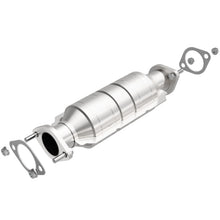 Load image into Gallery viewer, MagnaFlow Direct Fit Catalytic Converter 2008 Kia Spectra 2.0L