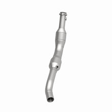 Load image into Gallery viewer, MagnaFlow Direct Fit Catalytic Converter 05-08 LR3/RR Sport D/S OEM
