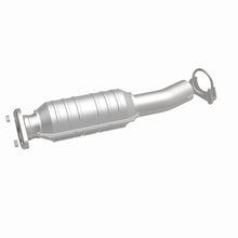 Load image into Gallery viewer, MagnaFlow Direct Fit Catalytic Converter 04 Toyota Sienna 3.3L
