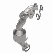 Load image into Gallery viewer, MagnaFlow Direct Fit Catalytic Converter 04-06 Lexus RX330 3.3L D/S