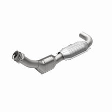 Load image into Gallery viewer, MagnaFlow Direct Fit Catalytic Converter 01 Ford F-150 4.2L