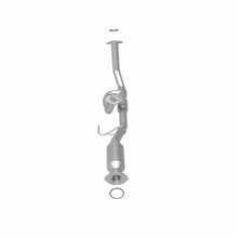 Load image into Gallery viewer, MagnaFlow Direct Fit Catalytic Converter California Grade CARB Compliant 95-97 Toyota Avalon