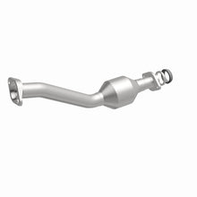 Load image into Gallery viewer, MagnaFlow Direct Fit Catalytic Converter 2012-2013 JUKE 1.6L Underbody