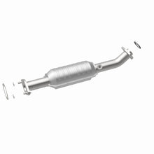 Load image into Gallery viewer, MagnaFlow Direct Fit Catalytic Converter 98-00 Niss Pathfinder 3.3L