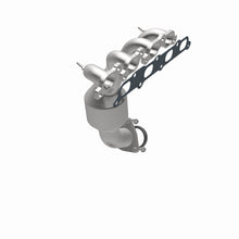 Load image into Gallery viewer, MagnaFlow Direct Fit Catalytic Converter 2006 Chevy Colorado 2.8L