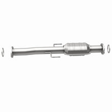 Load image into Gallery viewer, MagnaFlow Direct Fit Catalytic Converter 02-04 Toyota Tacoma 2.7L Rear