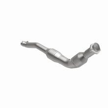 Load image into Gallery viewer, MagnaFlow Direct Fit Catalytic Converter 2014-2016 Land Rover LR4 V6 3 OEM Underbody