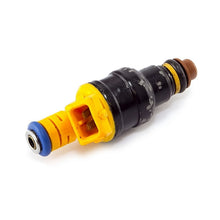 Load image into Gallery viewer, Omix Fuel Injector 2.5L 97-02 Jeep Wrangler TJ