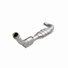 Load image into Gallery viewer, MagnaFlow Direct Fit Catalytic Converter 99-00 Ford F-150 4.6L