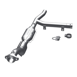 MagnaFlow Direct Fit Catalytic Converter 97-98 Ford Trucks 4.6L