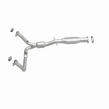 Load image into Gallery viewer, MagnaFlow Direct Fit Catalytic Converter 00-03 Chevy S-10 4.3L