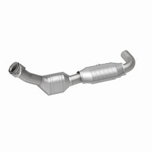 Load image into Gallery viewer, MagnaFlow Direct Fit Catalytic Converter 01 Ford Trucks 4.6L