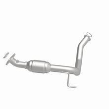Load image into Gallery viewer, MagnaFlow Direct Fit Catalytic Converter 05-07 4-Run/FJ Driver Side Rear