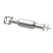 Load image into Gallery viewer, MagnaFlow Direct Fit Catalytic Converter 04-06 Outlander 2.4L