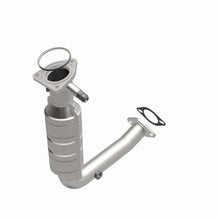 Load image into Gallery viewer, MagnaFlow Direct Fit Catalytic Converter 00-02 Focus 2.0L OEM