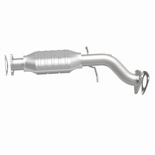 Load image into Gallery viewer, MagnaFlow Direct Fit Catalytic Converter Blazer-Jimmy 96-99 4.3L