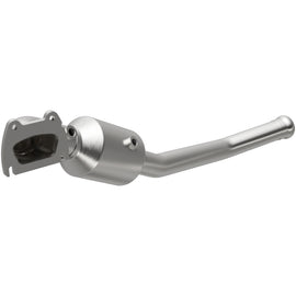 MagnaFlow Direct Fit Catalytic Conv 13-18 Dodge Durango 3.6L V6 / 13-18 Jeep Grand Cherokee 3.6L V6